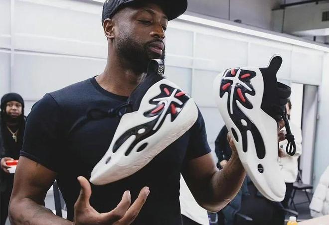 同样具备外 同样具备外